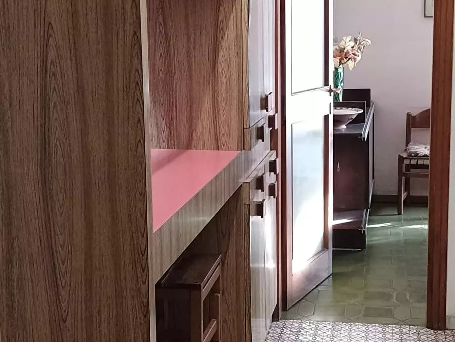 Immagine 34 di Appartamento in vendita  a Viareggio