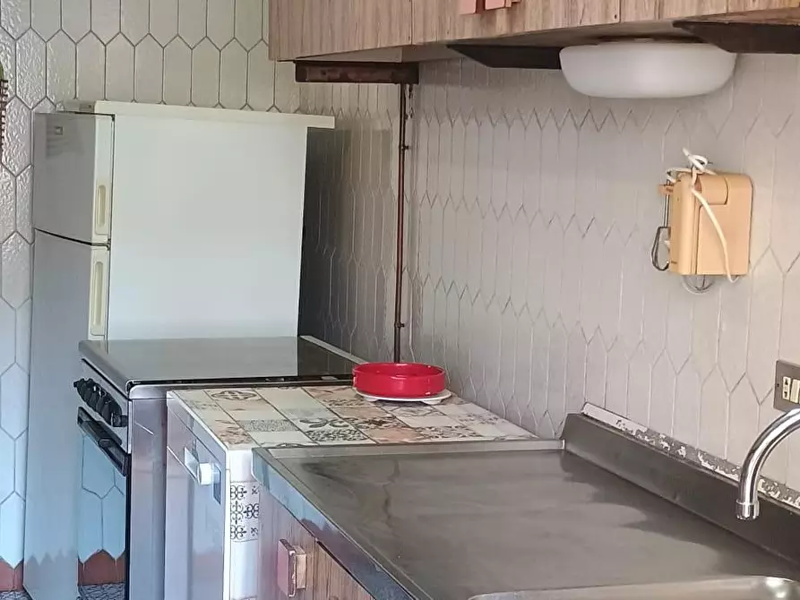 Immagine 36 di Appartamento in vendita  a Viareggio