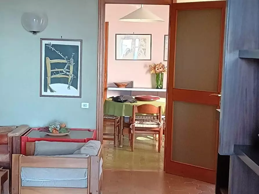 Immagine 18 di Appartamento in vendita  a Viareggio