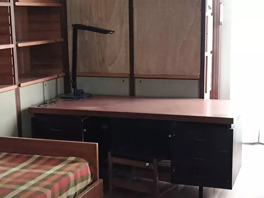 Immagine 41 di Appartamento in vendita  a Viareggio