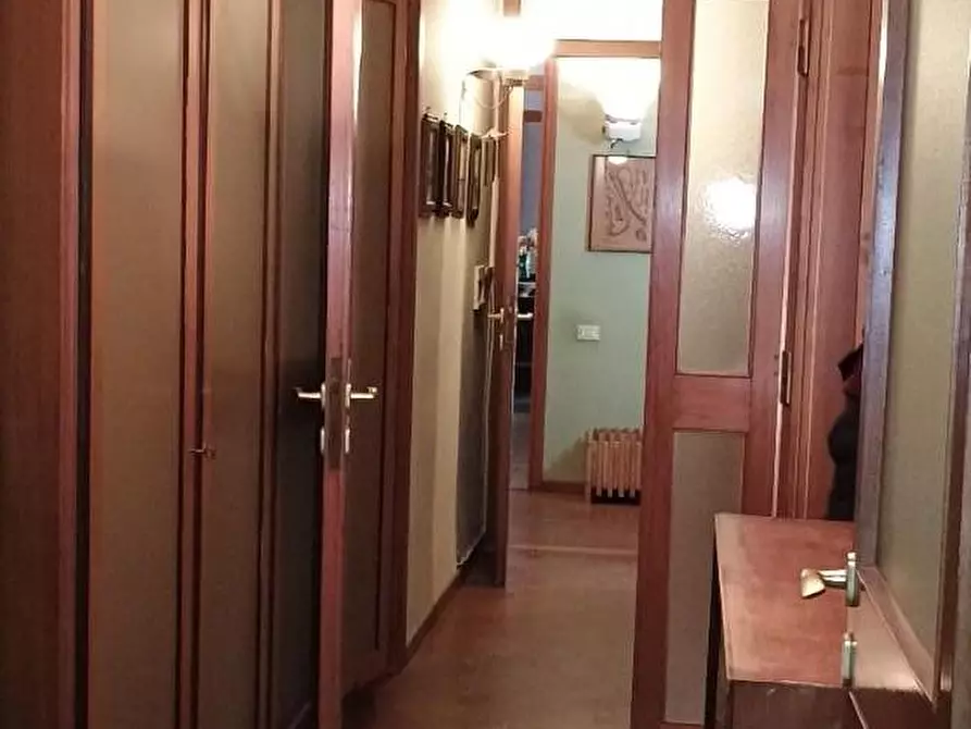 Immagine 67 di Appartamento in vendita  a Viareggio