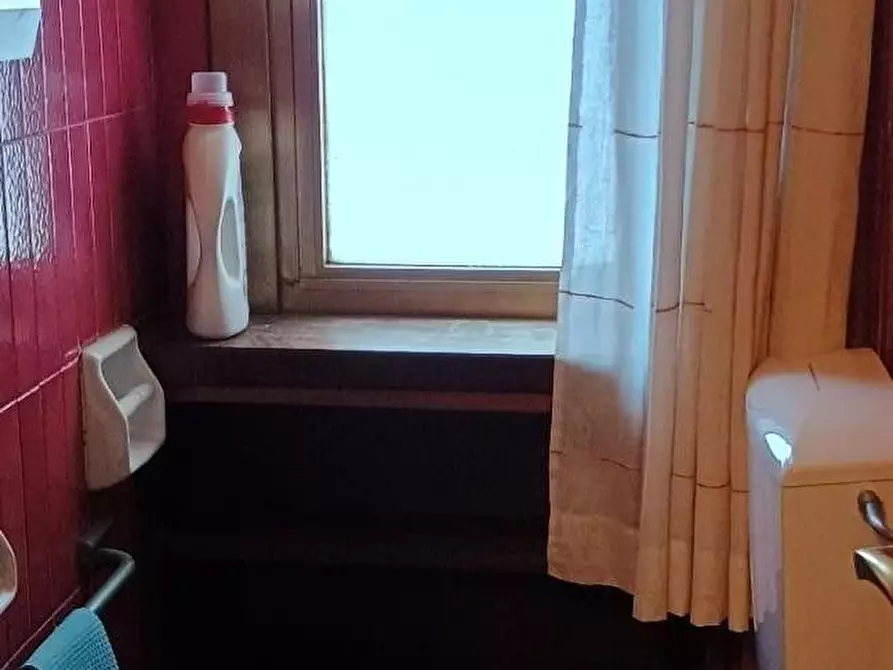 Immagine 66 di Appartamento in vendita  a Viareggio