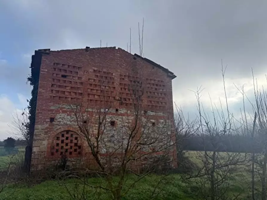 Immagine 3 di Deposito in vendita  a Santa Croce Sull'arno