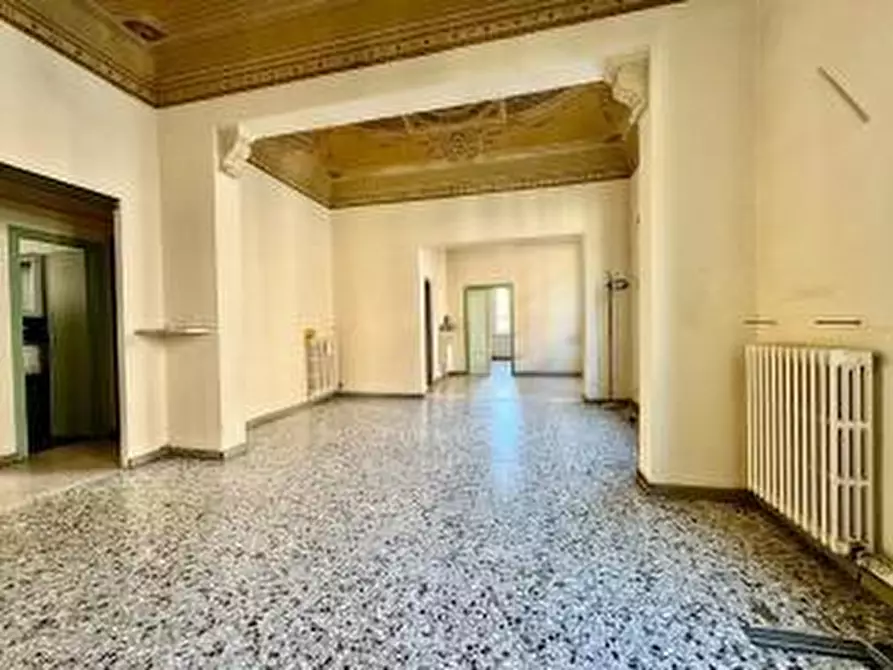 Immagine 4 di Ufficio in affitto  a Pontedera