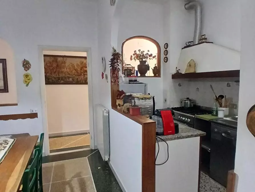 Immagine 12 di Appartamento in vendita  a Livorno