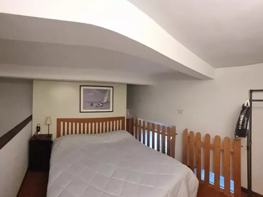 Immagine 35 di Appartamento in vendita  a Livorno