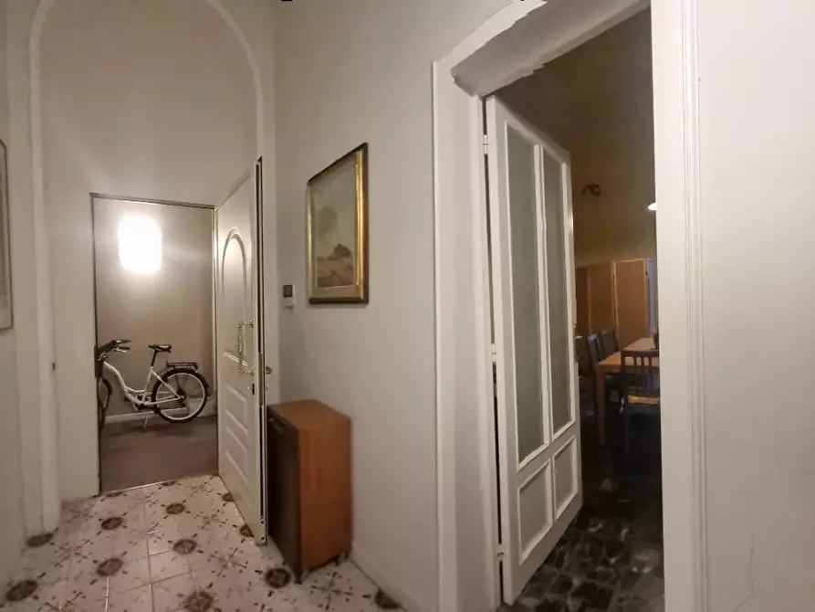 Immagine 30 di Appartamento in vendita  a Livorno