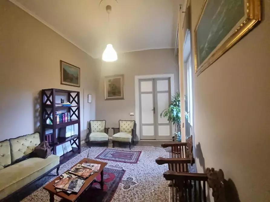 Immagine 4 di Appartamento in vendita  a Livorno