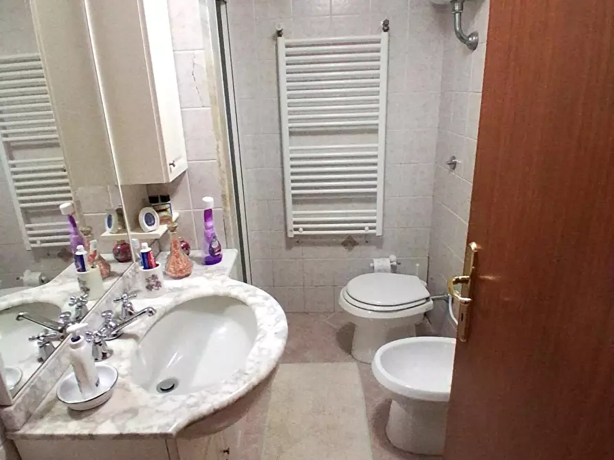 Immagine 22 di Casa semindipendente in vendita  a Capannori