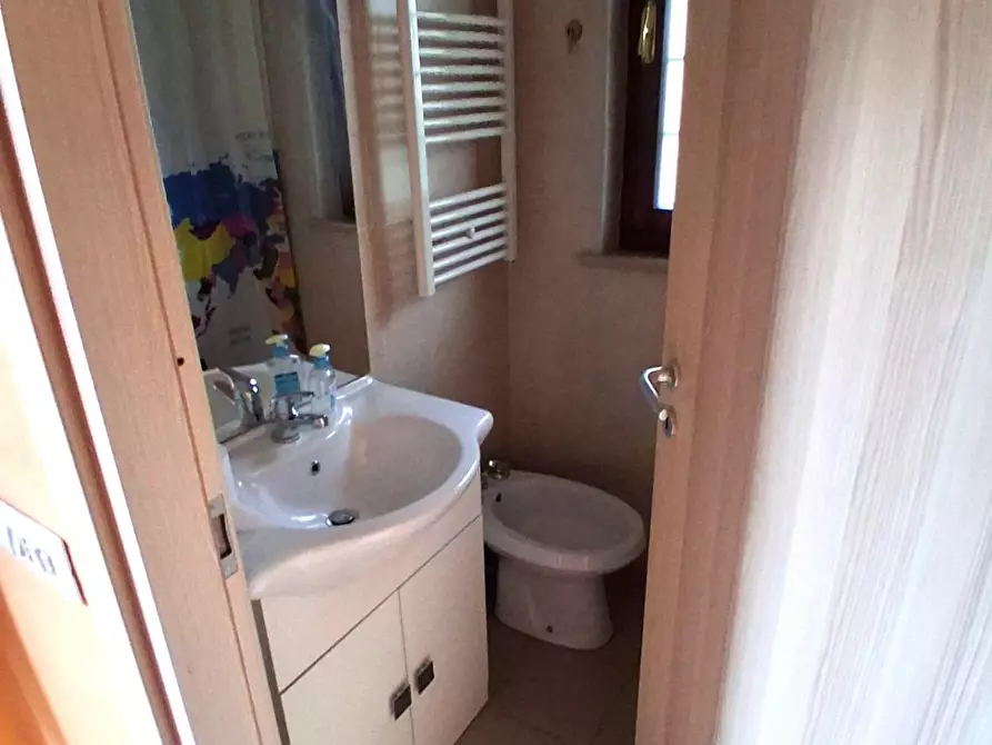 Immagine 27 di Casa semindipendente in vendita  a Capannori