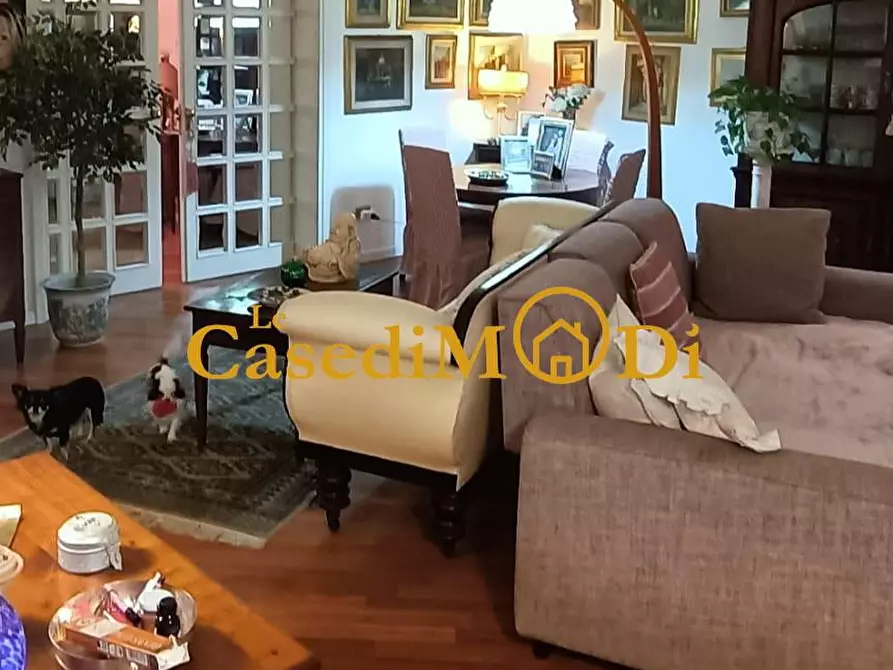 Immagine 3 di Appartamento in vendita  a Livorno