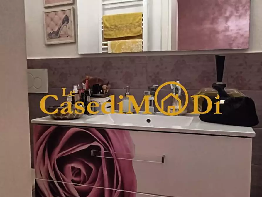 Immagine 41 di Appartamento in vendita  a Livorno