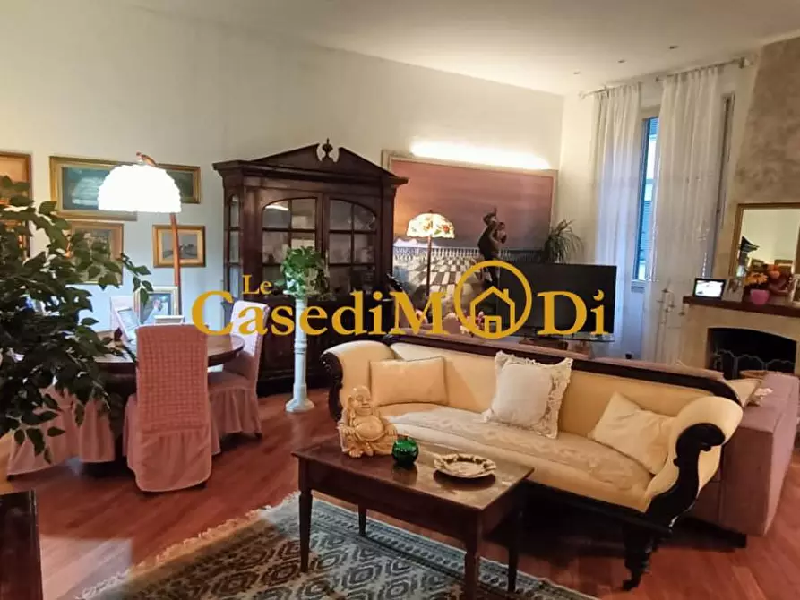 Immagine 14 di Appartamento in vendita  a Livorno