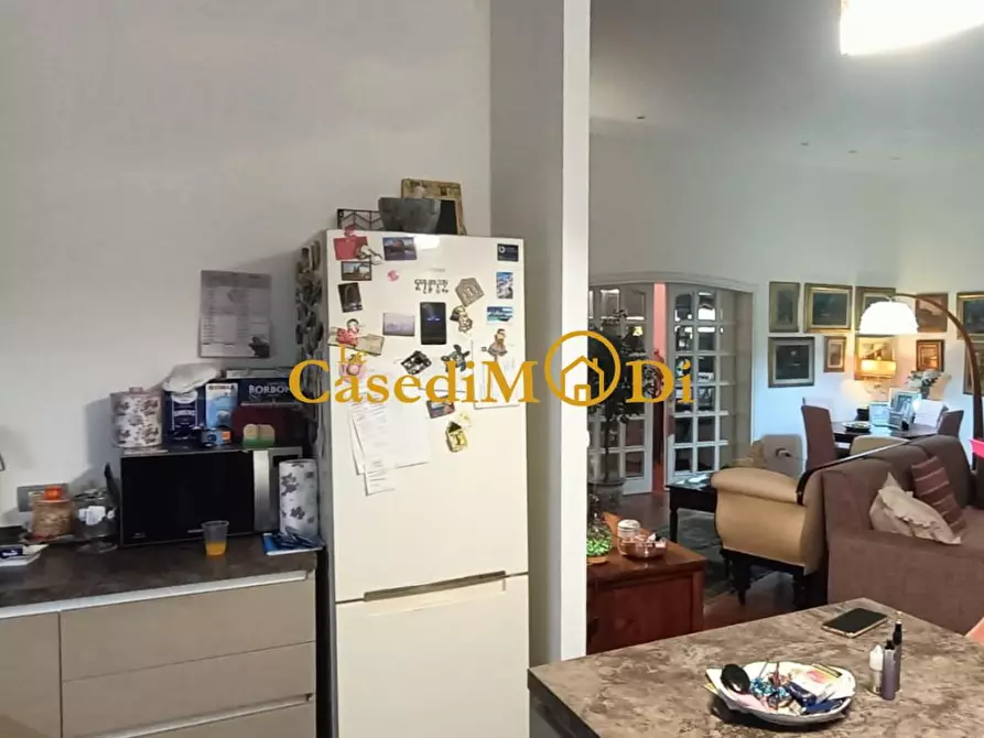 Immagine 10 di Appartamento in vendita  a Livorno