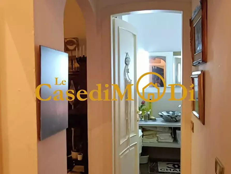 Immagine 18 di Appartamento in vendita  a Livorno