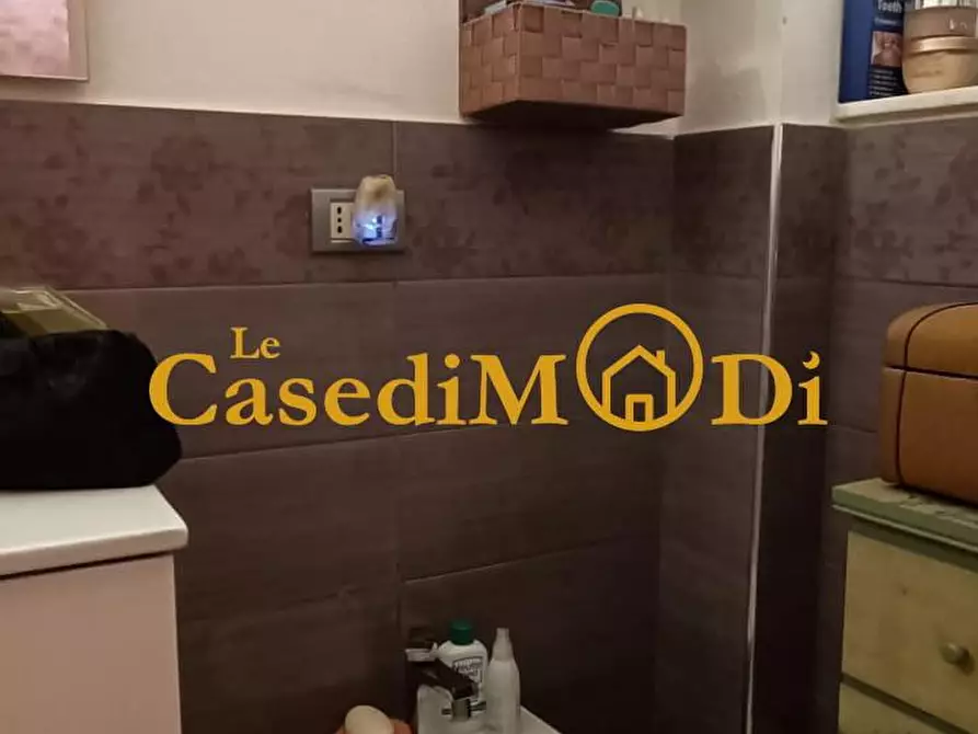 Immagine 39 di Appartamento in vendita  a Livorno