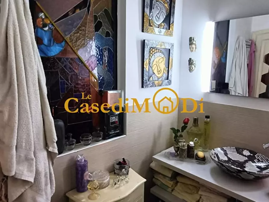 Immagine 28 di Appartamento in vendita  a Livorno