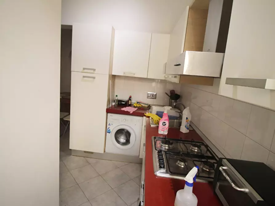 Immagine 4 di Appartamento in vendita  a Pisa