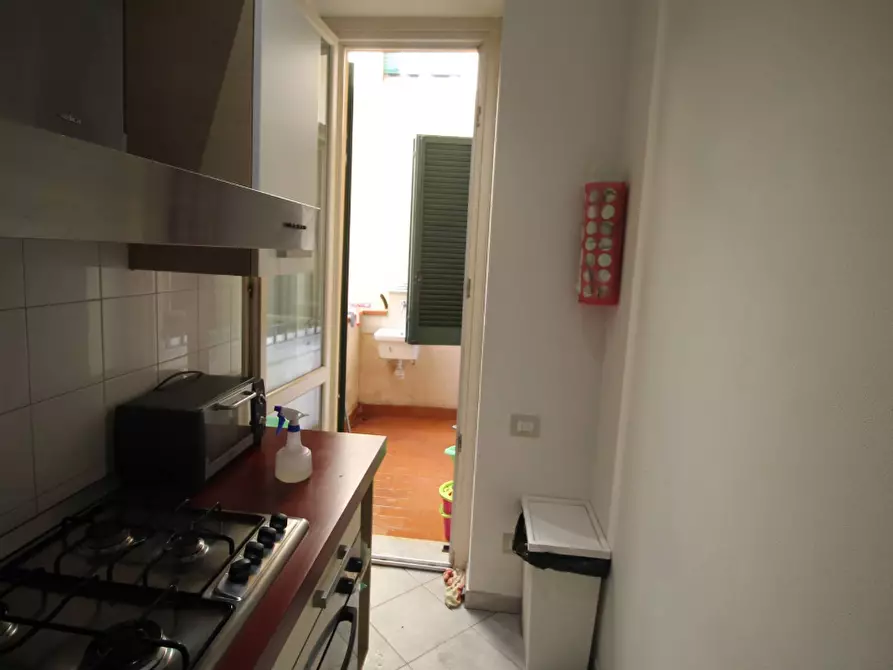 Immagine 6 di Appartamento in vendita  a Pisa