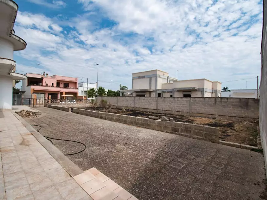 Immagine 18 di Rustico / casale in vendita  a Nardo'