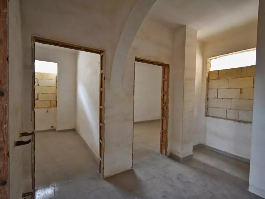 Immagine 10 di Rustico / casale in vendita  a Nardo'