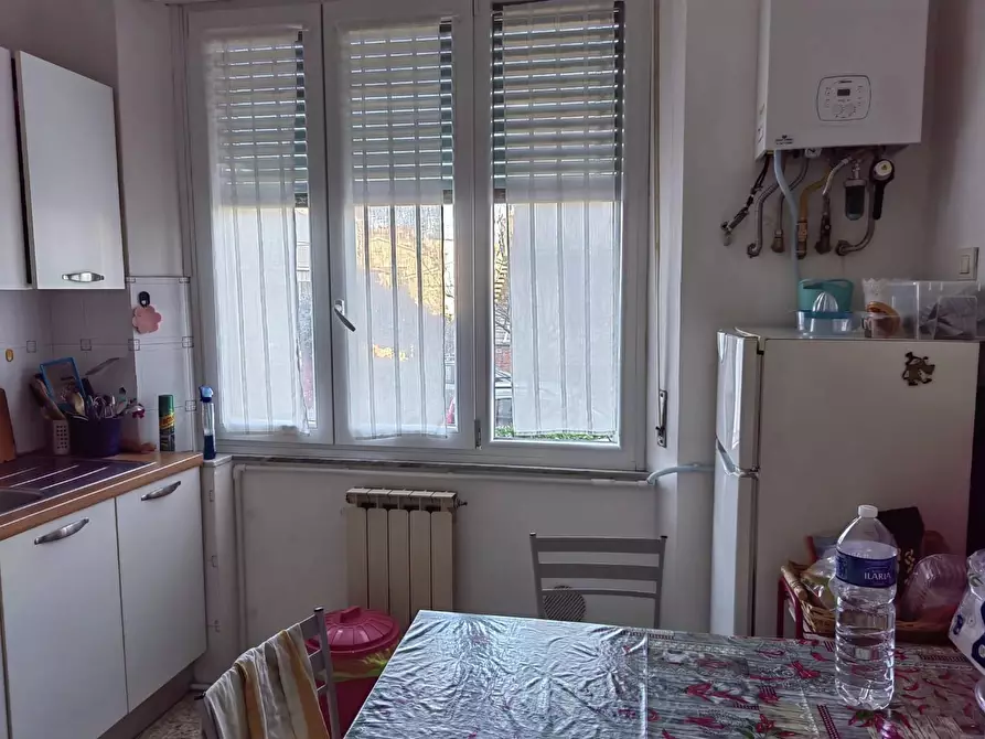 Immagine 1 di Appartamento in vendita  a Siena