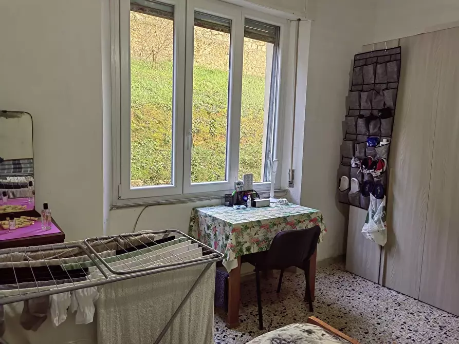 Immagine 9 di Appartamento in vendita  a Siena