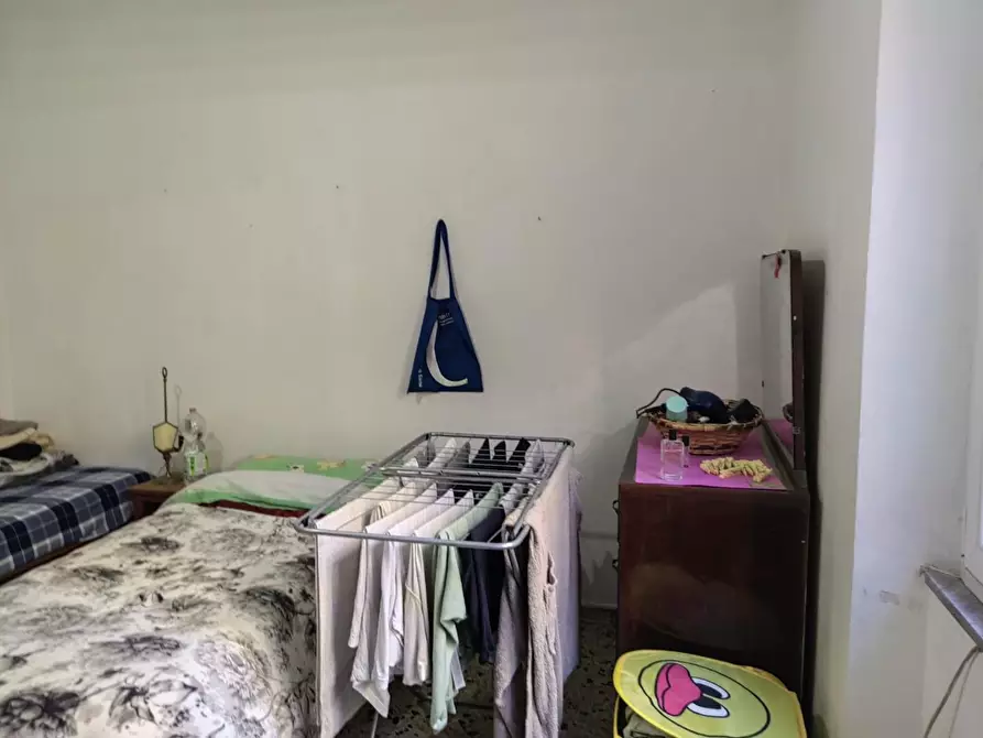 Immagine 18 di Appartamento in vendita  a Siena