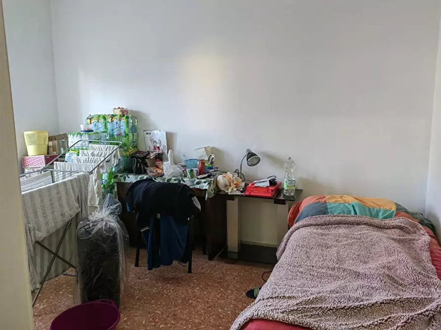 Immagine 20 di Appartamento in vendita  a Siena