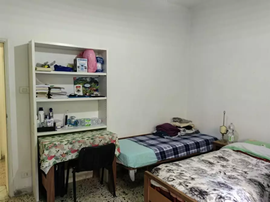 Immagine 17 di Appartamento in vendita  a Siena