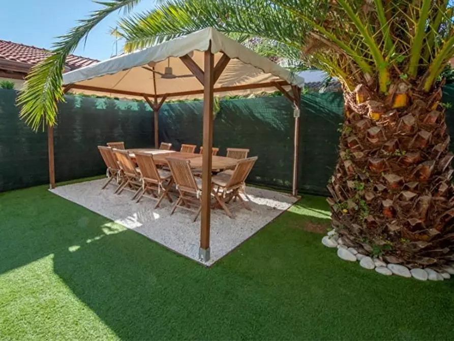 Immagine 3 di Villa in affitto  a Forte Dei Marmi