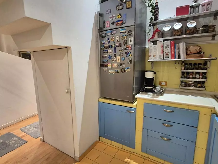 Immagine 39 di Mansarda in vendita  a Viareggio