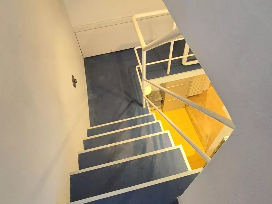 Immagine 84 di Mansarda in vendita  a Viareggio