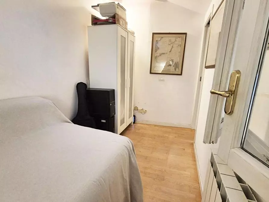 Immagine 65 di Mansarda in vendita  a Viareggio