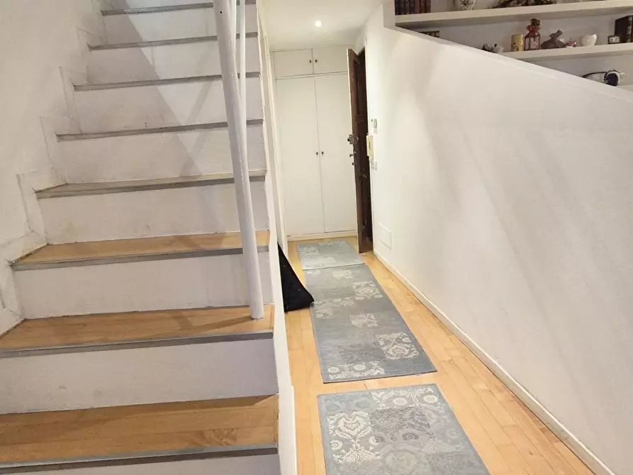 Immagine 44 di Mansarda in vendita  a Viareggio