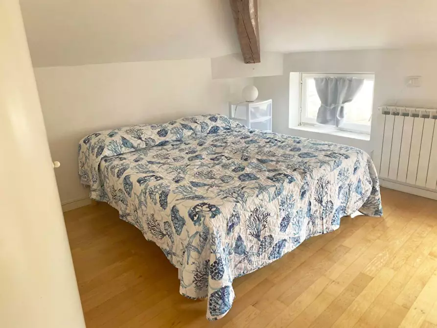 Immagine 54 di Mansarda in vendita  a Viareggio