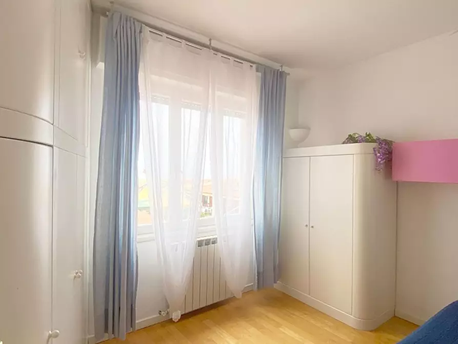 Immagine 45 di Mansarda in vendita  a Viareggio