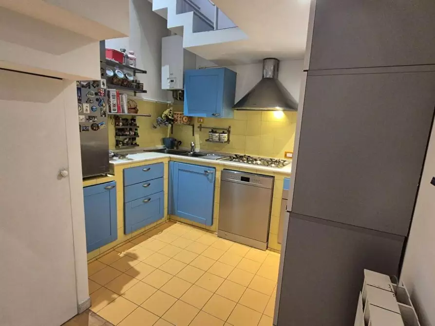 Immagine 33 di Mansarda in vendita  a Viareggio