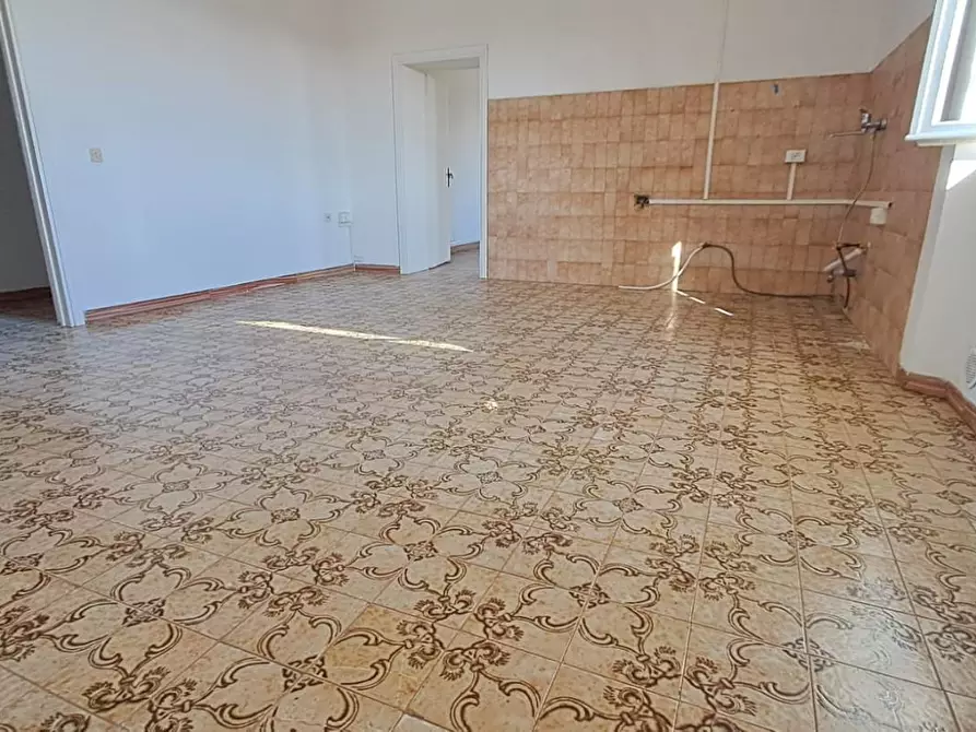 Immagine 2 di Appartamento in vendita  a Rosignano Marittimo