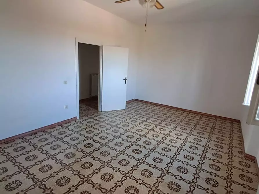 Immagine 5 di Appartamento in vendita  a Rosignano Marittimo