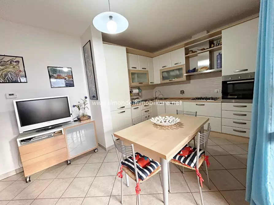 Immagine 5 di Appartamento in vendita  a Rosignano Marittimo