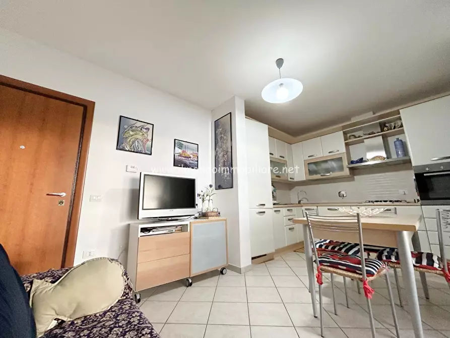 Immagine 7 di Appartamento in vendita  a Rosignano Marittimo