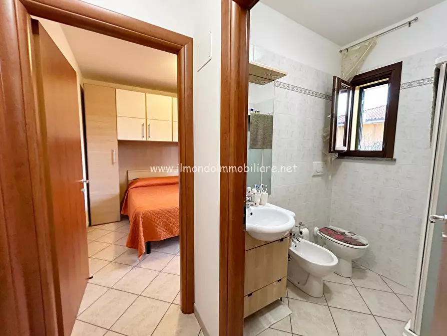 Immagine 17 di Appartamento in vendita  a Rosignano Marittimo