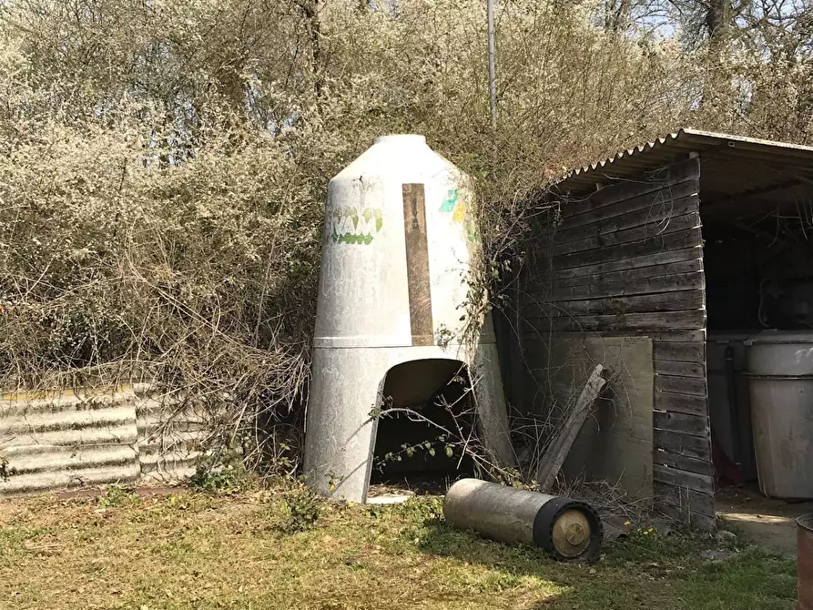 Immagine 13 di Terreno agricolo in vendita  a Fucecchio