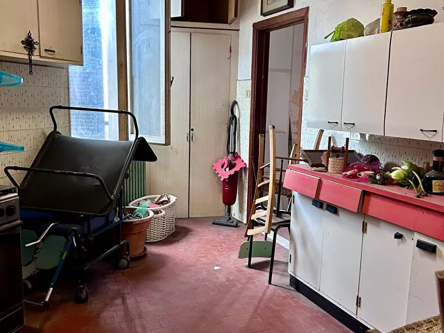 Immagine 6 di Appartamento in vendita  a Aulla