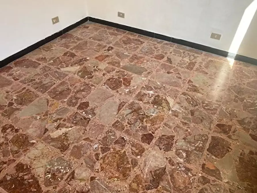 Immagine 15 di Appartamento in vendita  a Sestri Levante