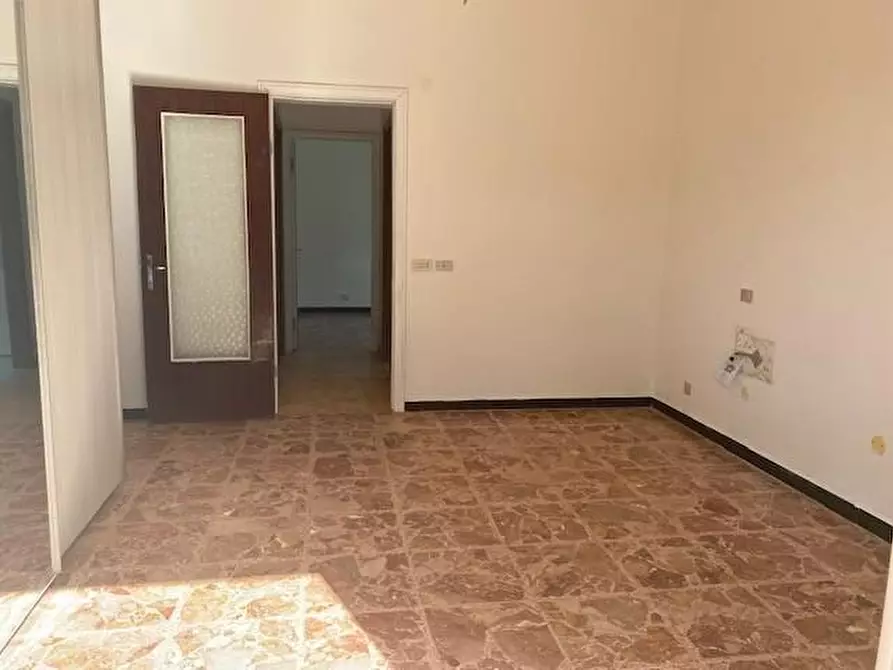 Immagine 11 di Appartamento in vendita  a Sestri Levante