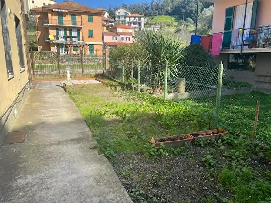 Immagine 30 di Appartamento in vendita  a Sestri Levante