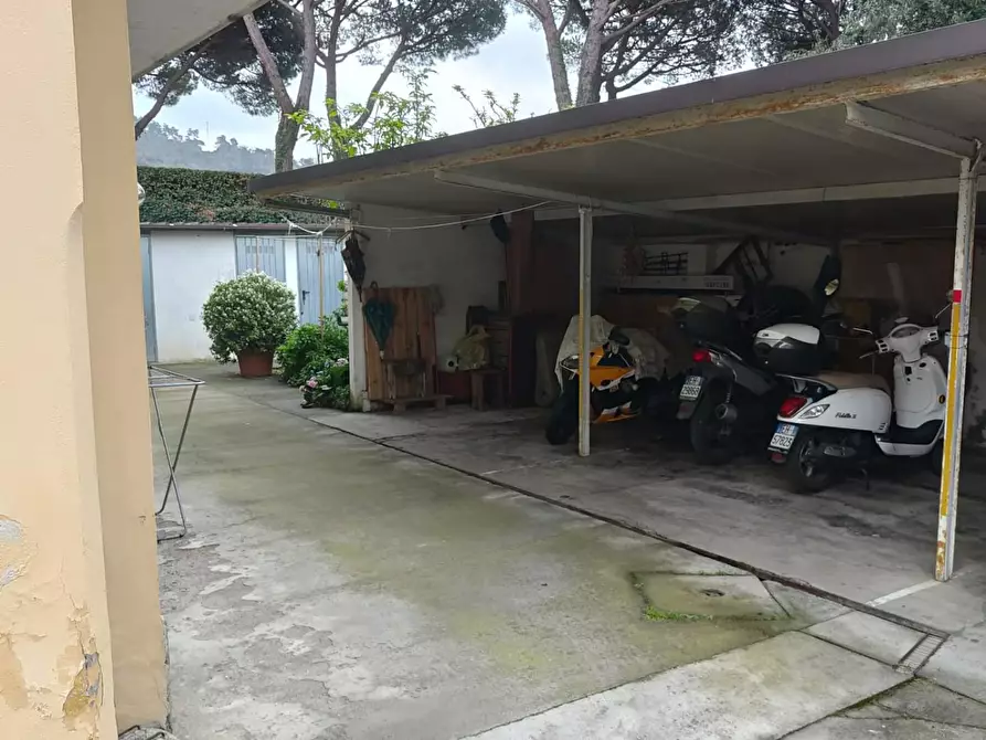 Immagine 35 di Appartamento in vendita  a Sestri Levante