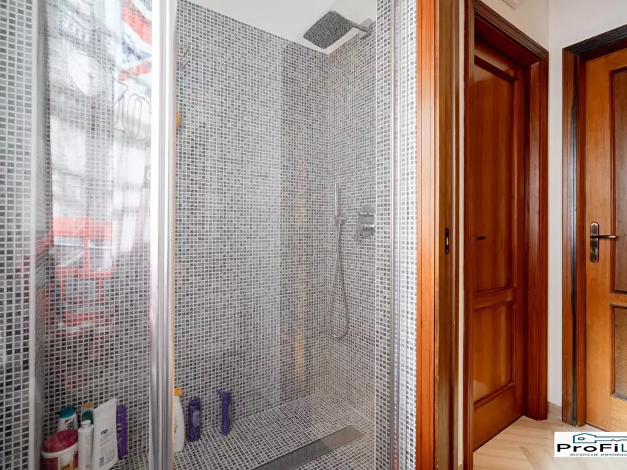 Immagine 23 di Appartamento in vendita  a Bari